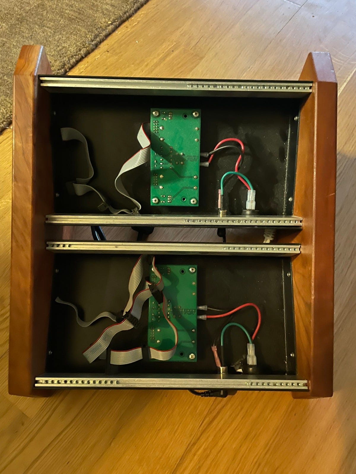Project Pitt Panel Rack Pittsburgh modular 2 x 48HP rack | FINN-torget