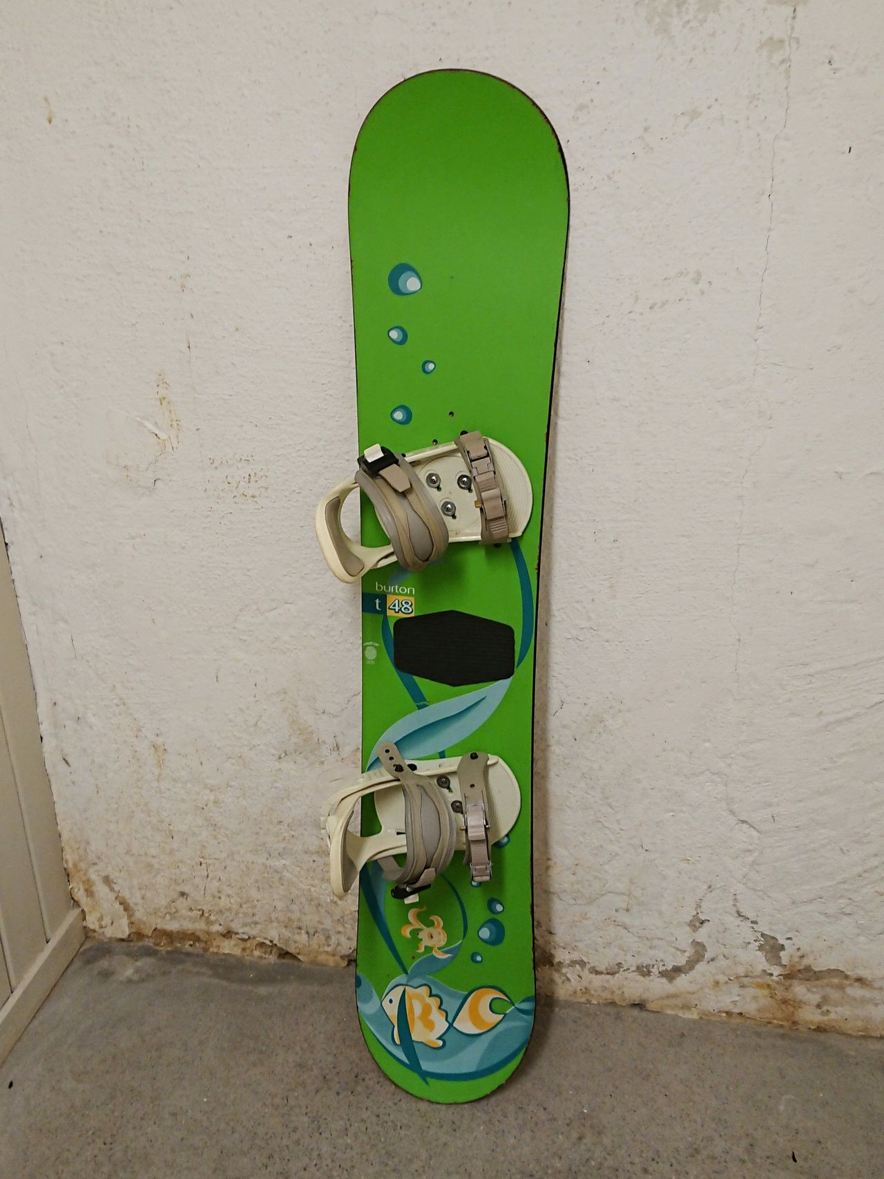 スノーボード BURTON AIR 148cmBURTON FREESTYLE SMA BURTON AIR 148cmBURTON FREESTYLE SMA（Kids' Burton Feelgood