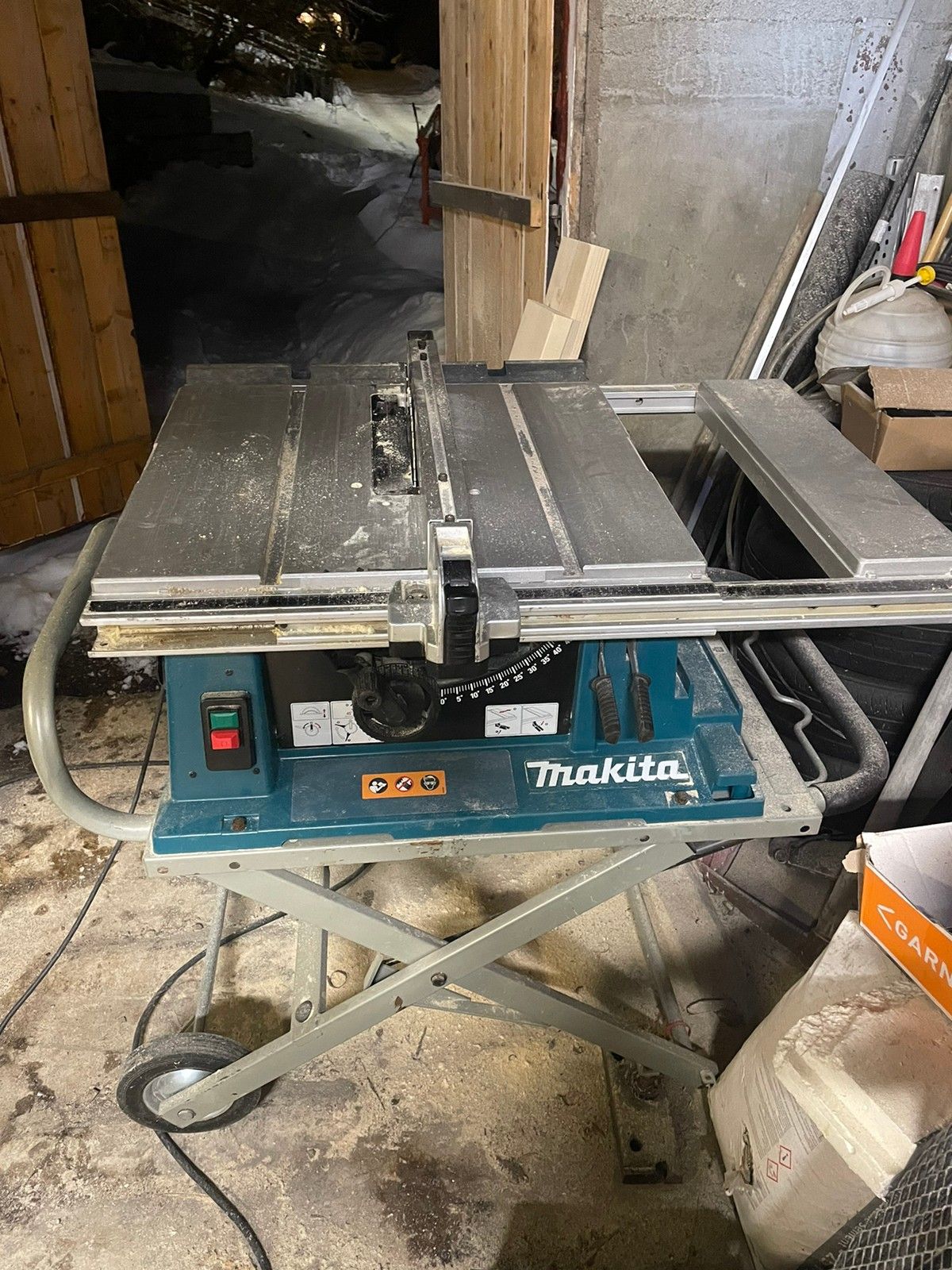 Makita 2704 selges | FINN-torget