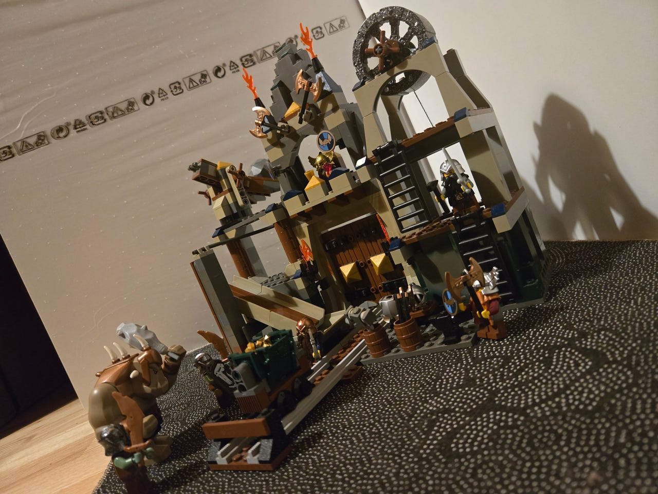 レゴ キャッスル 7036 Amazon.co.jp: レゴ (LEGO) キャッスル ドワーフ戦士のぶき工場