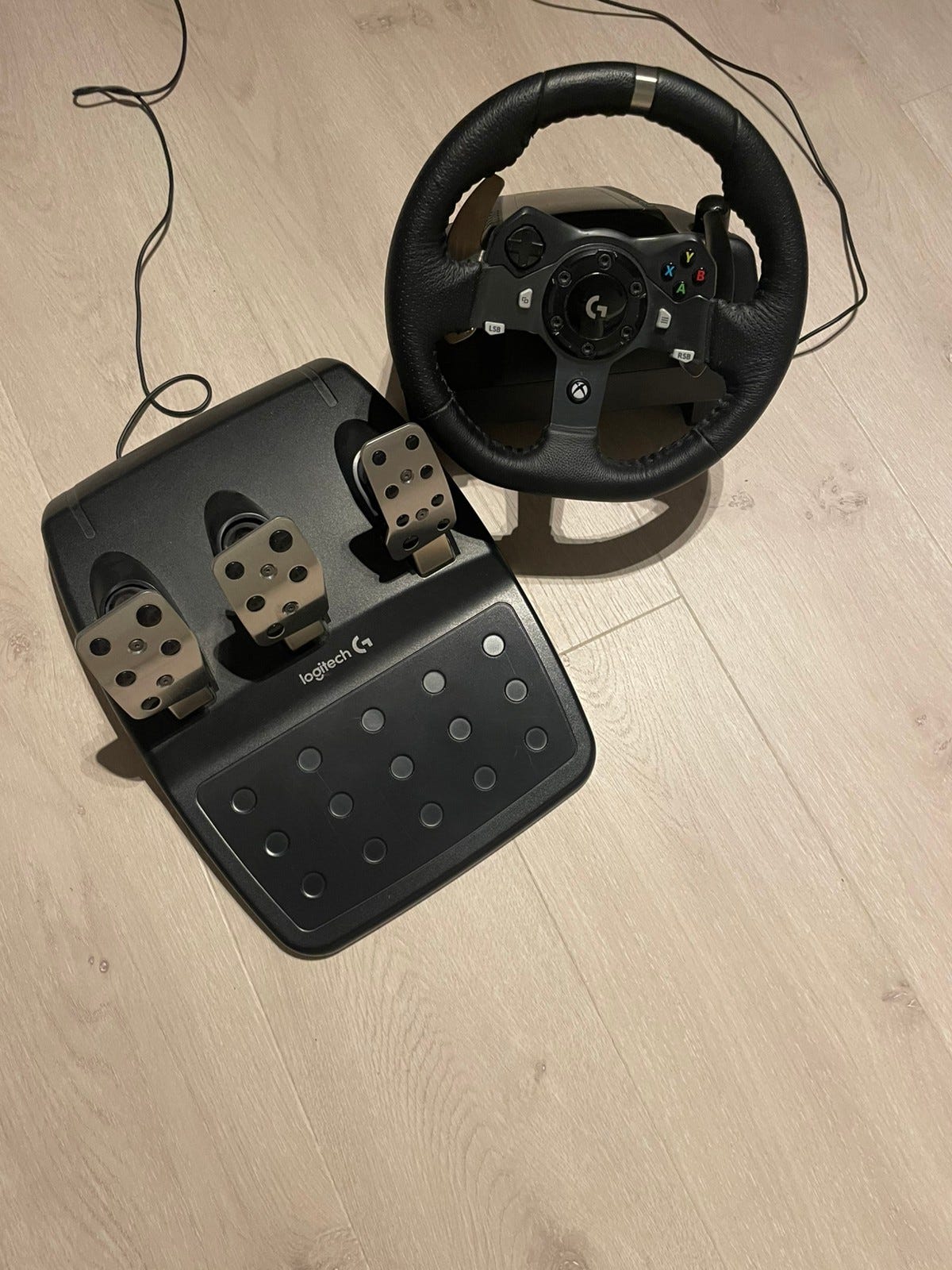 Logitech ratt og pedal BILLIG PRIS | FINN-torget