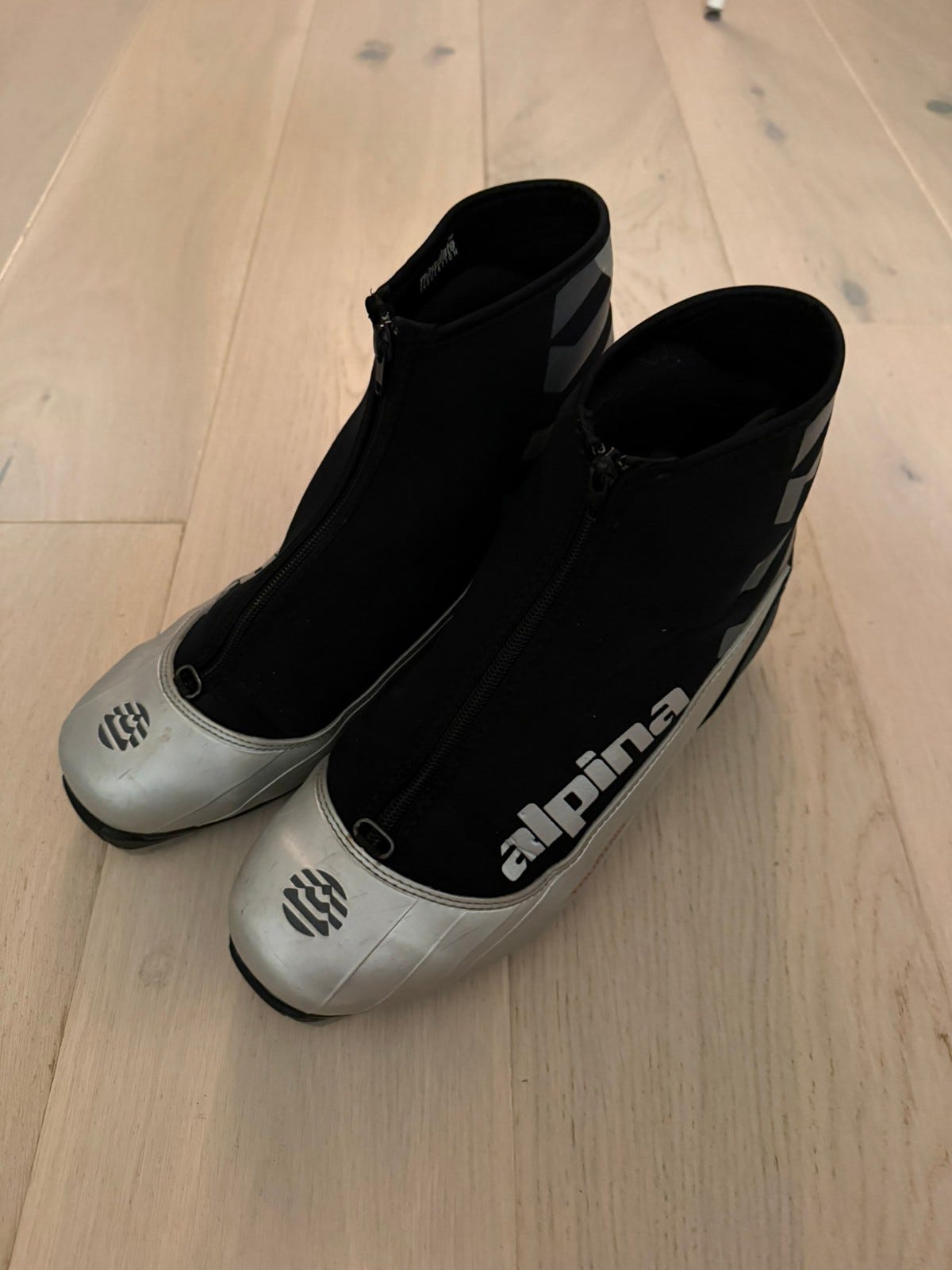 Alpina T10 Touring - Scarponi Da Sci Fondo 2022 - Comfort, Caldi E Con Sistema Allacciatura Rapida