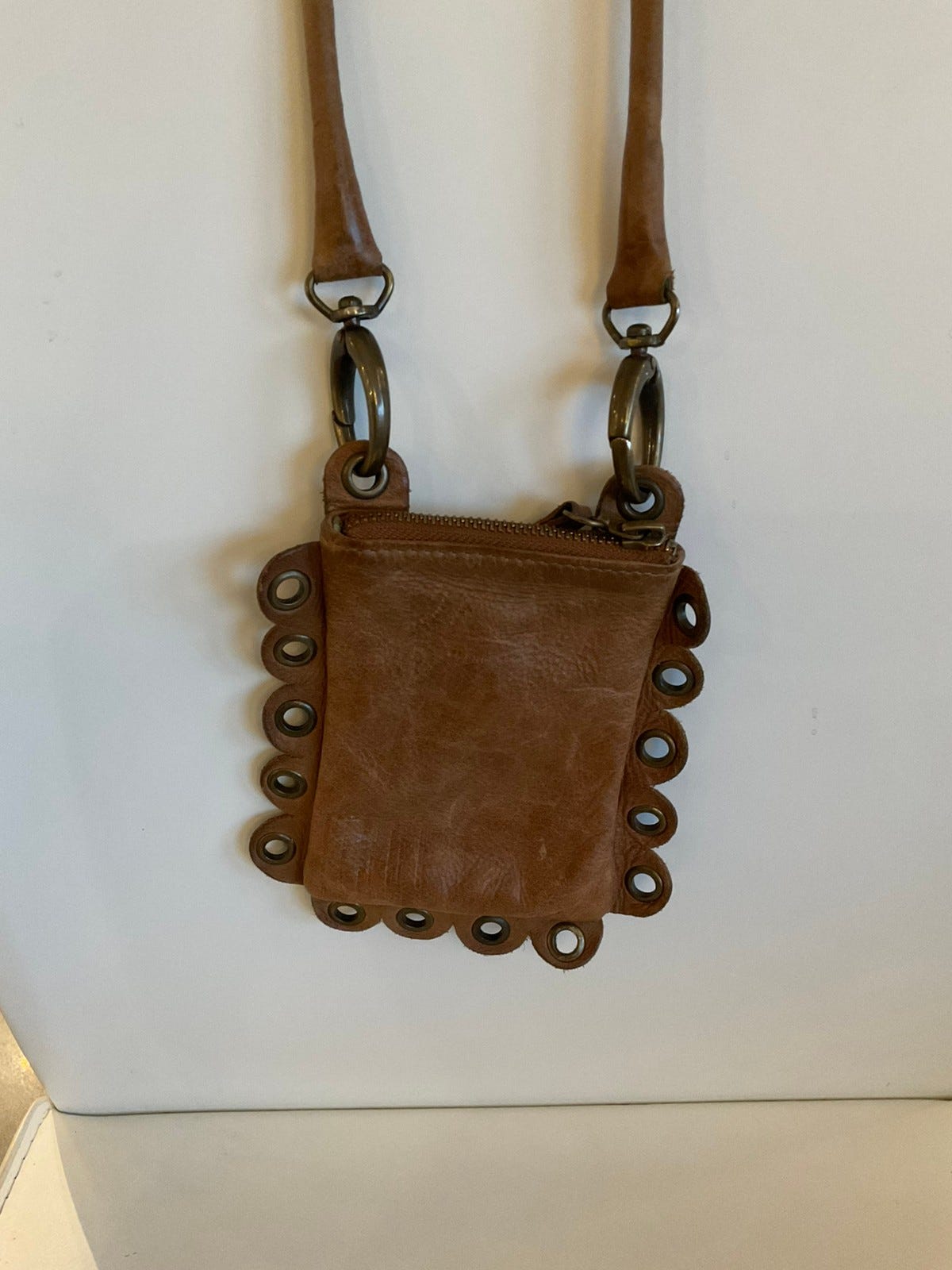 Moo crossbody veske / mobilveske | FINN-torget