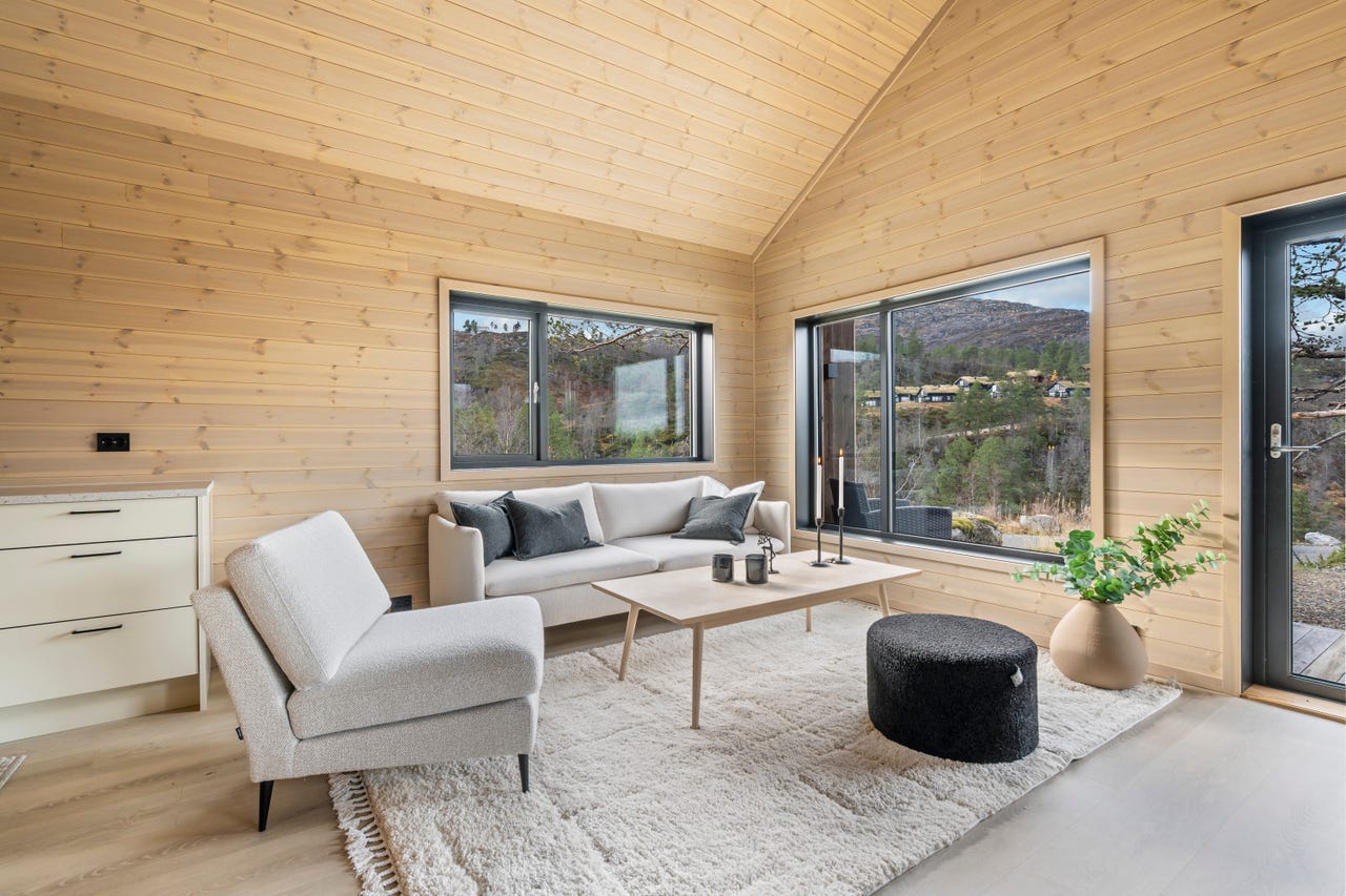 Innflytningsklar hytte med høy standard – Trud