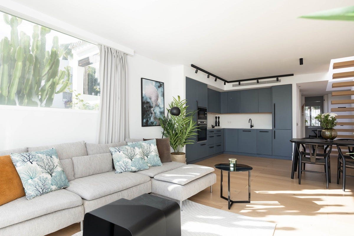 Nueva Andalucía - Lekker 2-soveroms leilighet med fantastisk utsikt over hav, fjell og golf – bilde 1