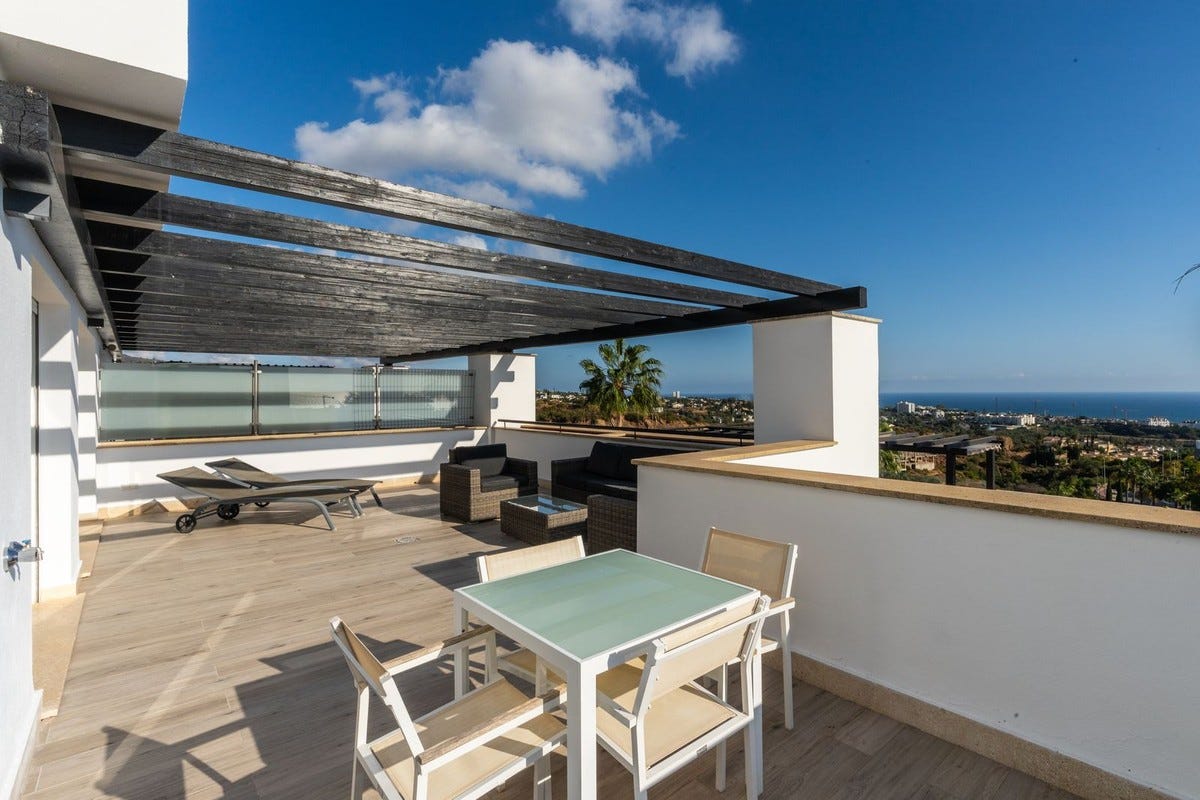Marbella Øst - Lekkert renovert duplex leilighet med spektakulær havutsikt i Santa Clara Golf – bilde 1