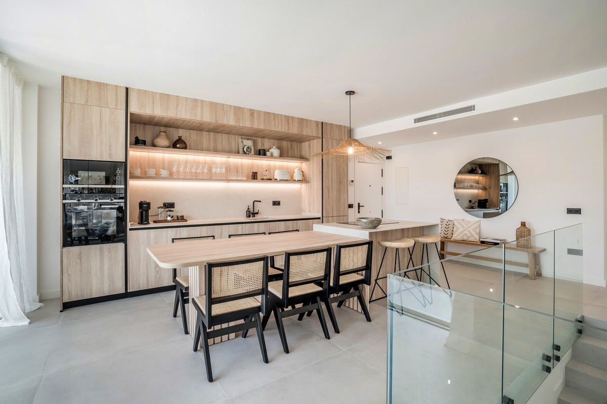 Elegant, totalrenovert 3-soveroms duplexleilighet med solrike terrasser i La Quinta – bilde 1