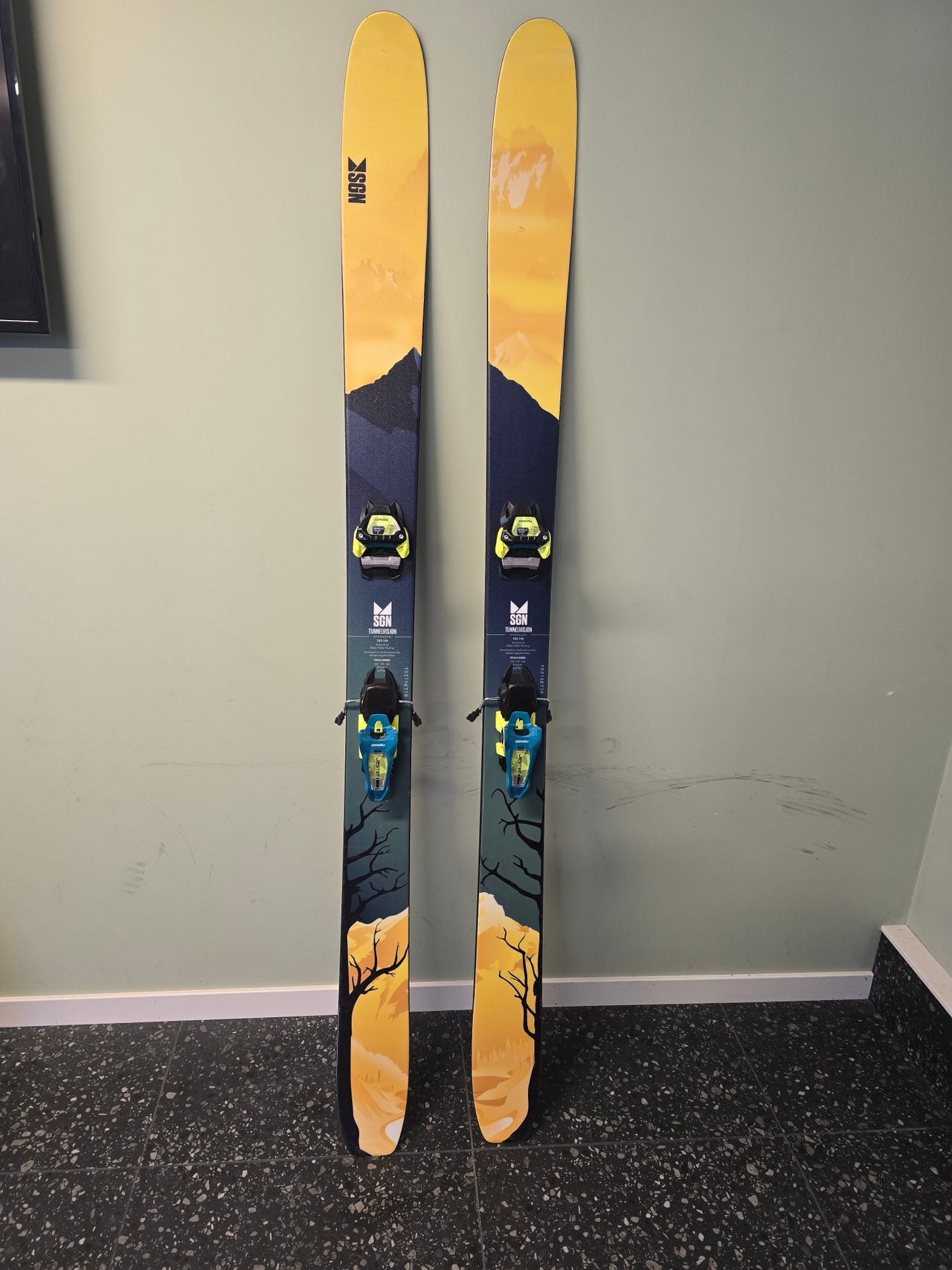 SGN tunnelvisjon 193cm 【公式通販】