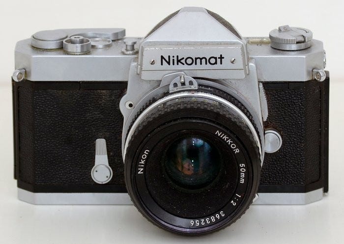 Nikon Nikkormat FT2 Avec Objectif Nikkor 50mm F/2 – Japon