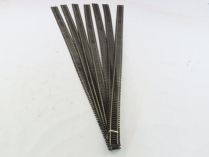 LG1045 ROCO 4446 Ho 1:87 Boite de 24 rails souples 91 cm Flexible track