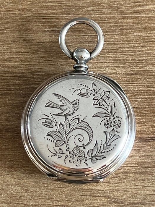 MONTRE GOUSSET EN argentan 1910 boite gravée un semeur aux champs ressort bloqué EUR 15,00 - FR