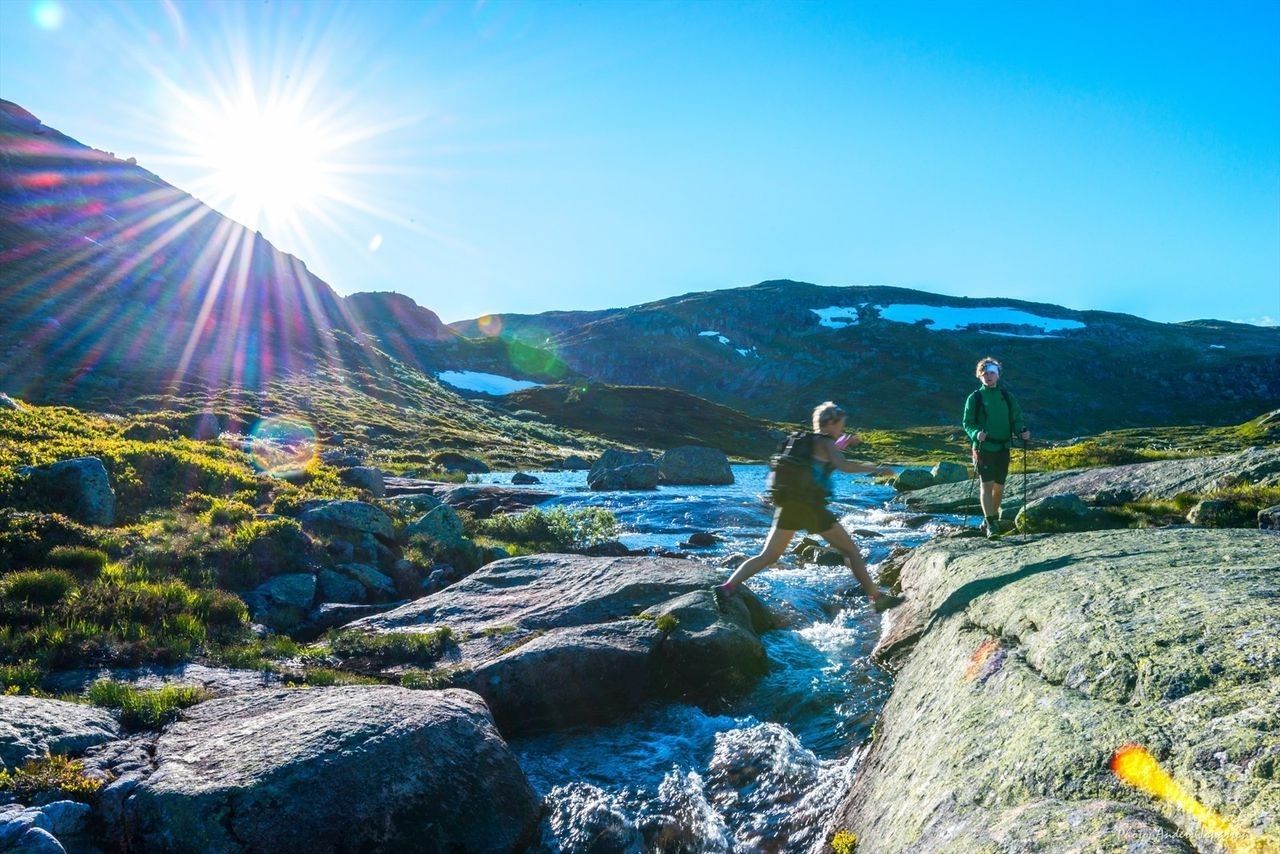 To nye, kjekke hytter med 3 soverom og god standard – planlagt på T62 Vardefjell Hyttefelt i Brokke!