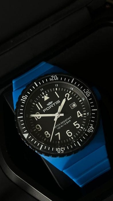 Fortis Colors C01.704.10.185.2 Orologio da polso uomo Braccialetto