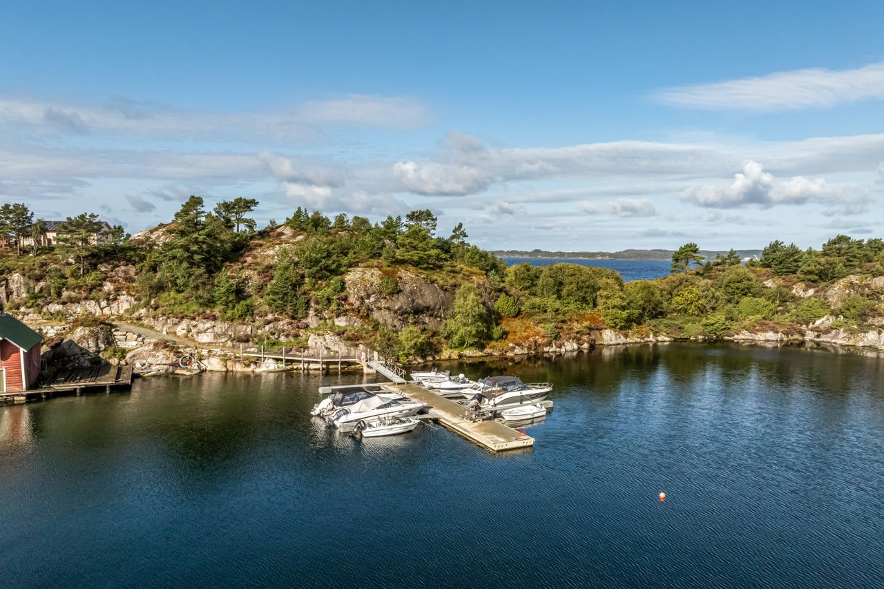 Kvitaneset – Sveio! Tomter ved badestrand, inkl. båtplass i båthavn!