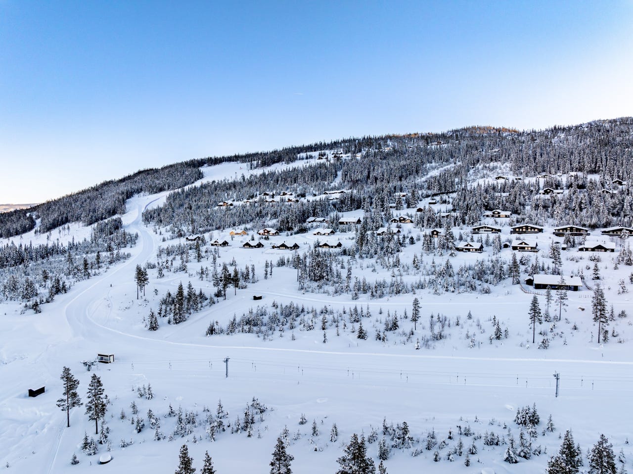Nesfjellet – Rimelig familiehytte – ski in/out – prosjektert på flott, vestvendt og solrik tomt – Utsikten 88!