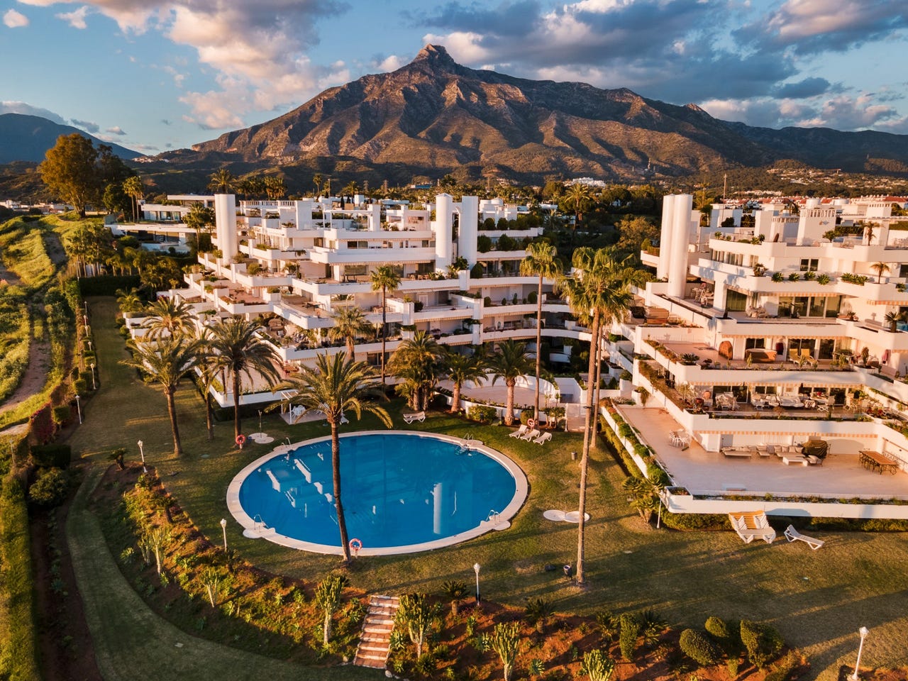 Golden Mile - Luksuriøs 3-soveroms leilighet i Las Lomas del Marbella Club - Fullt møblert og klar for innflytting!! – bilde 1