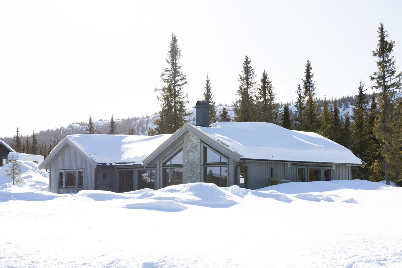 Skeikampen – Ny, prosjektert hytte på solrik utsiktstomt på Skei-Sør – modell Heimdall 100 – type Kvitfjell