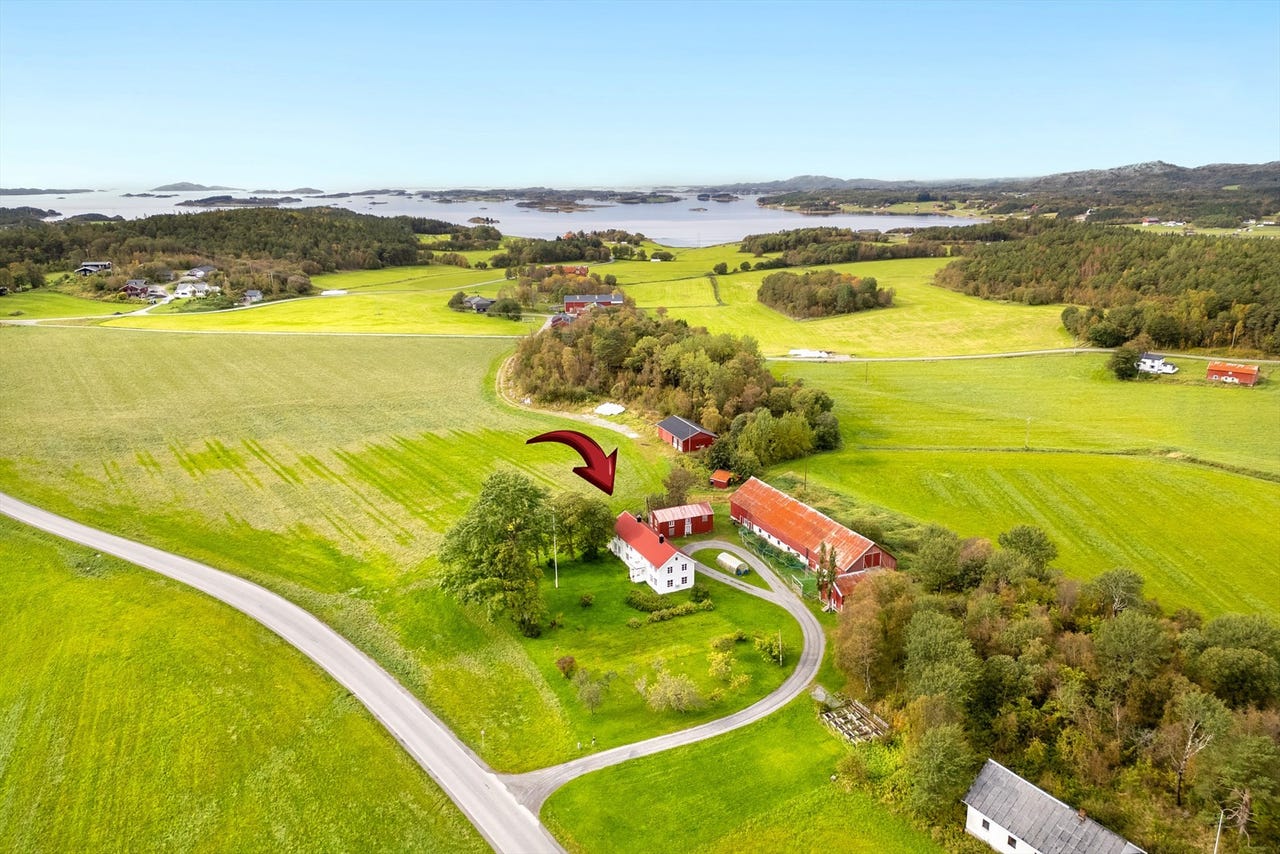 Sjarmerende ærverdig eiendom på Lauga