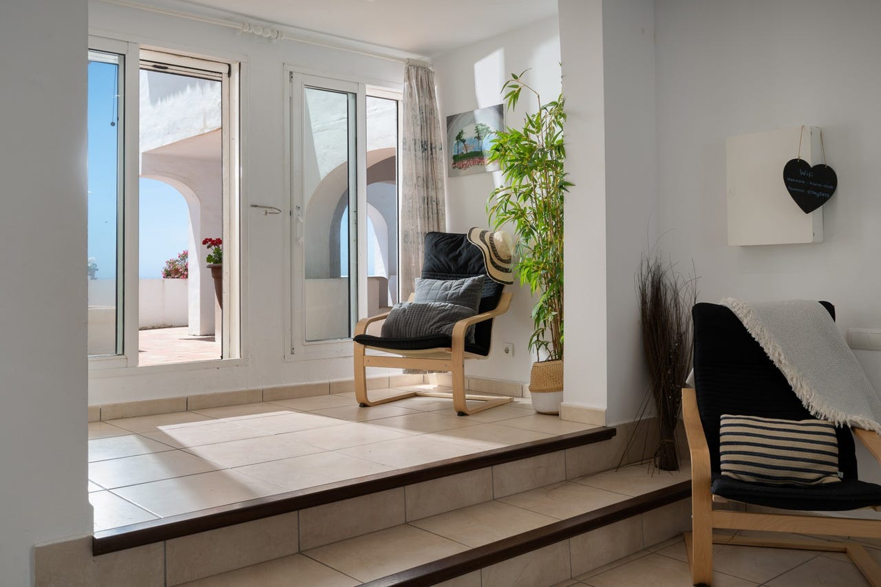 Mijas Costa - Førstelinje 3-soveroms leilighet med privat terrasse og utsikt mot havet – bilde 1