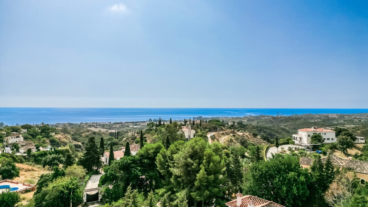 Estepona - Eksklusiv andalusisk villa i moderne stil med panoramautsikt over hav og fjell – bilde 1