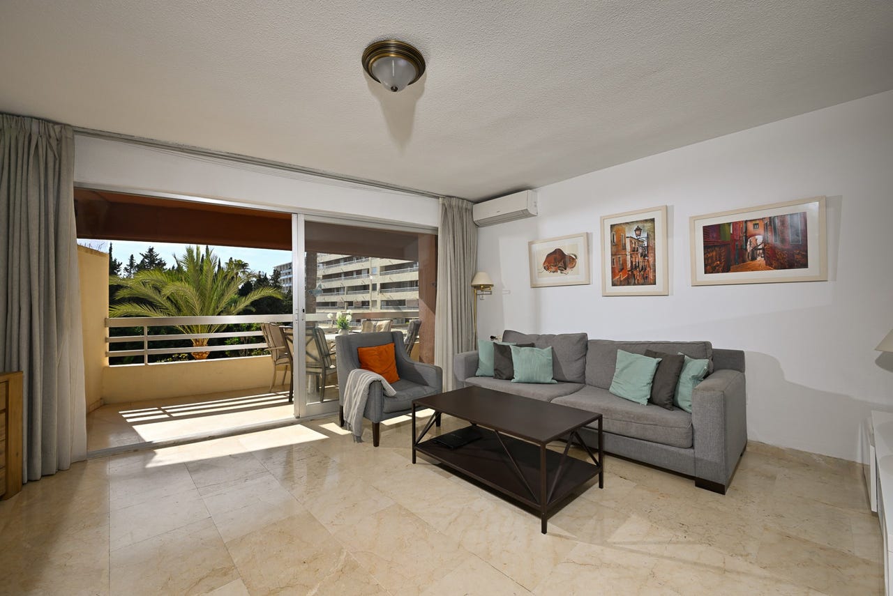 Marbella - Romslig leilighet med stor terrasse - Kun 3 minutters gange fra stranden i Marbella sentrum – bilde 1