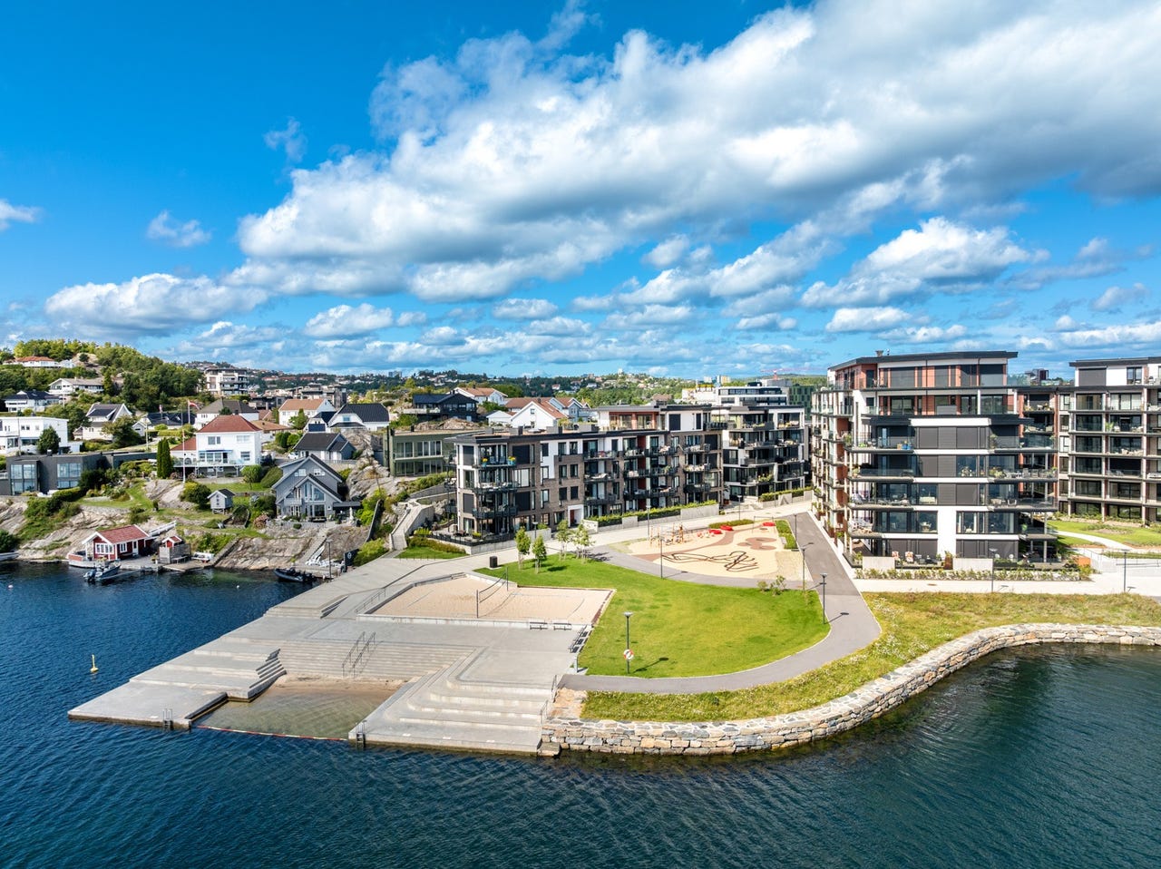 Høydeforo av Lumber Brygge