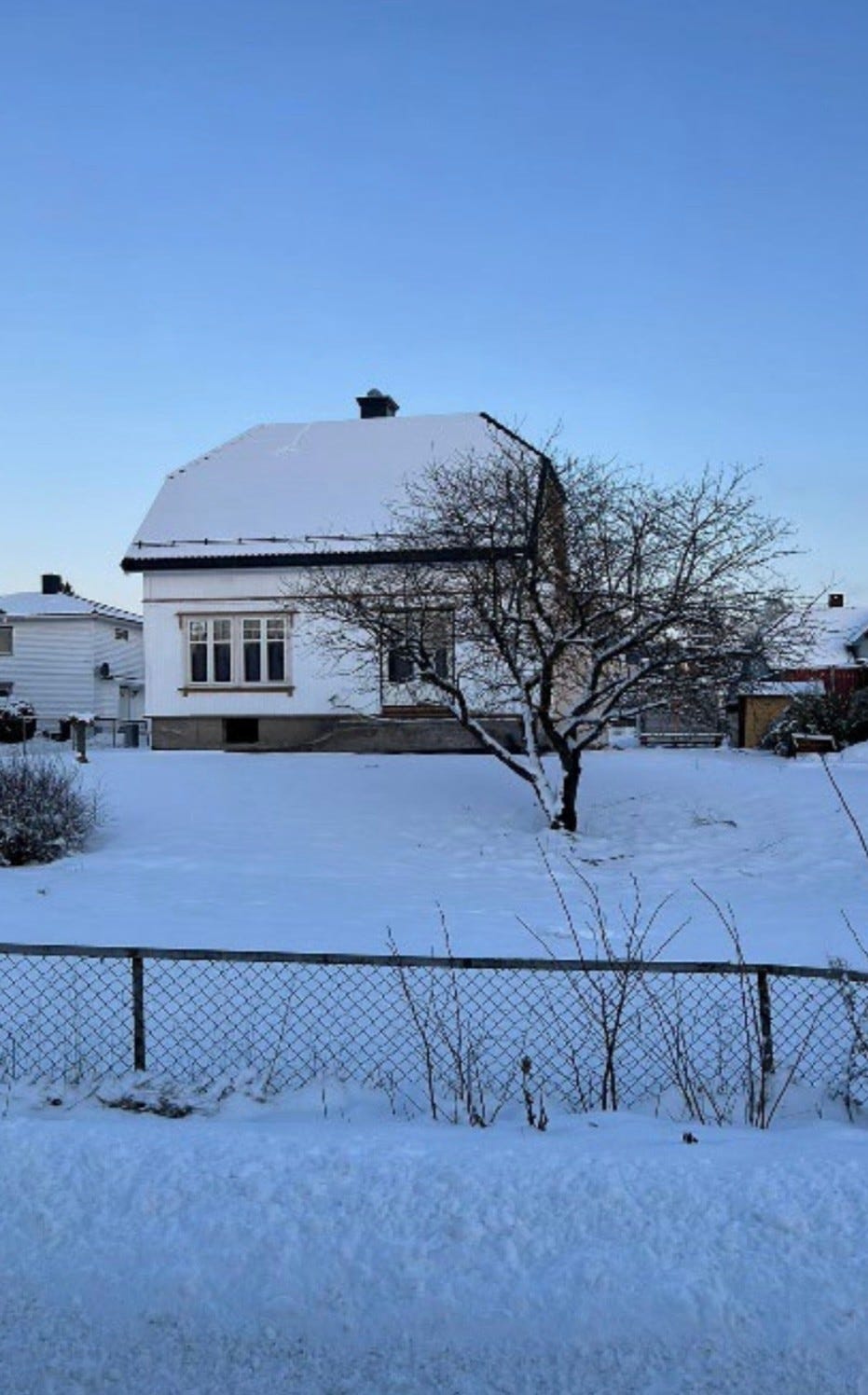 Romslig enebolig over to plan   ledig fra 1. Augus