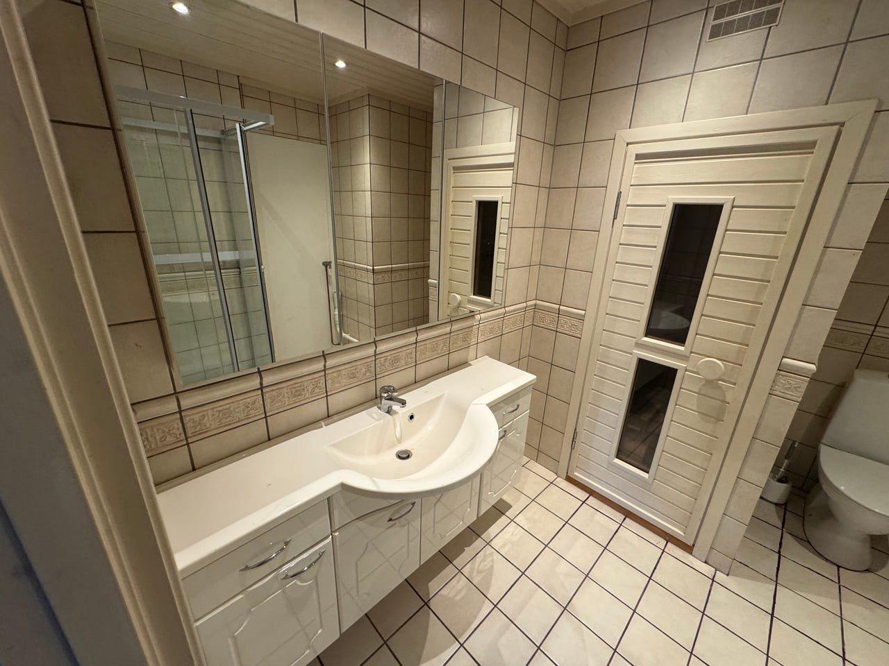 Lys og sentral 1-soveroms leilighet