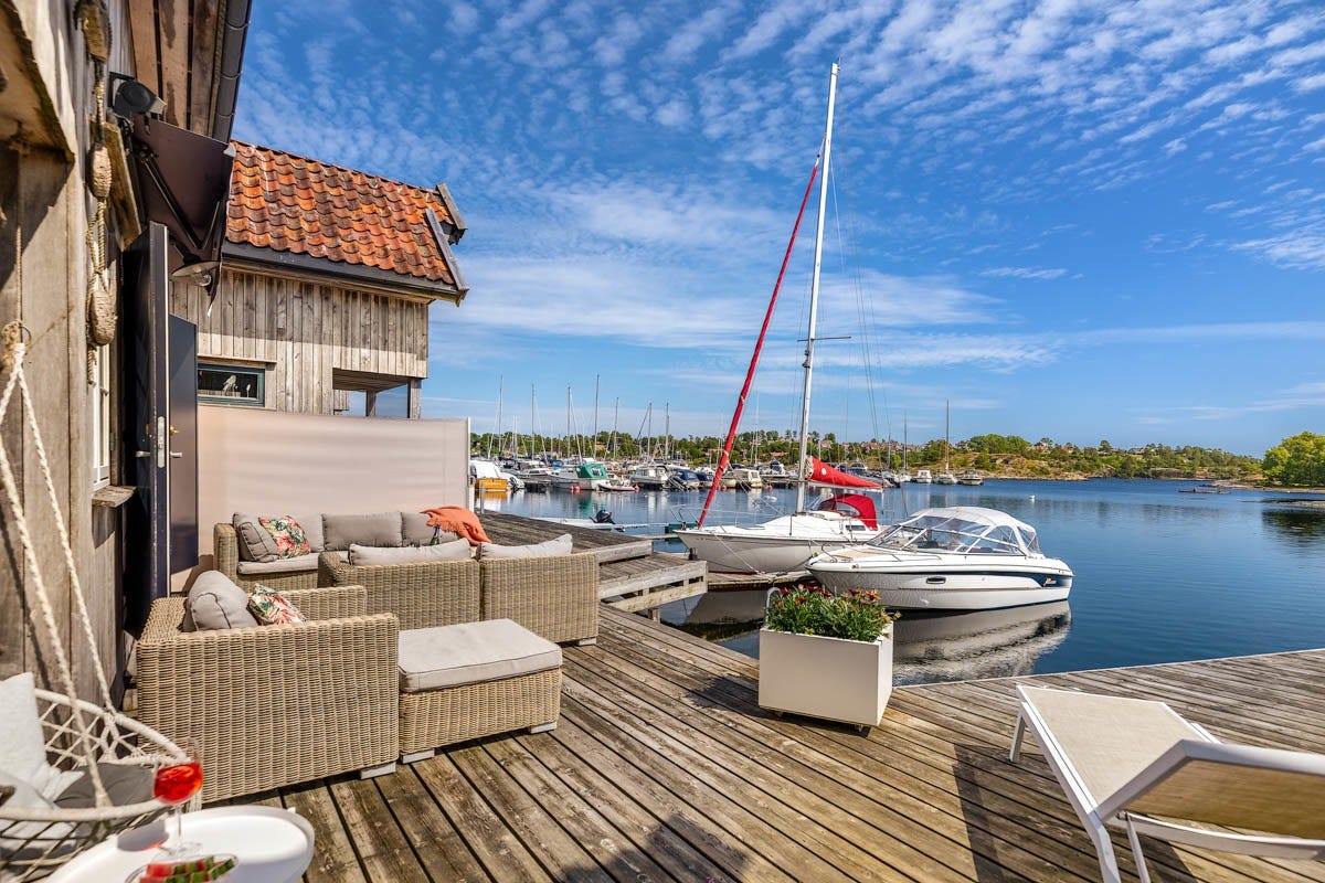 Brygge med båtplasser