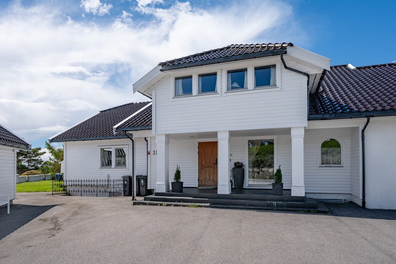 Fasade ved inngangsparti
