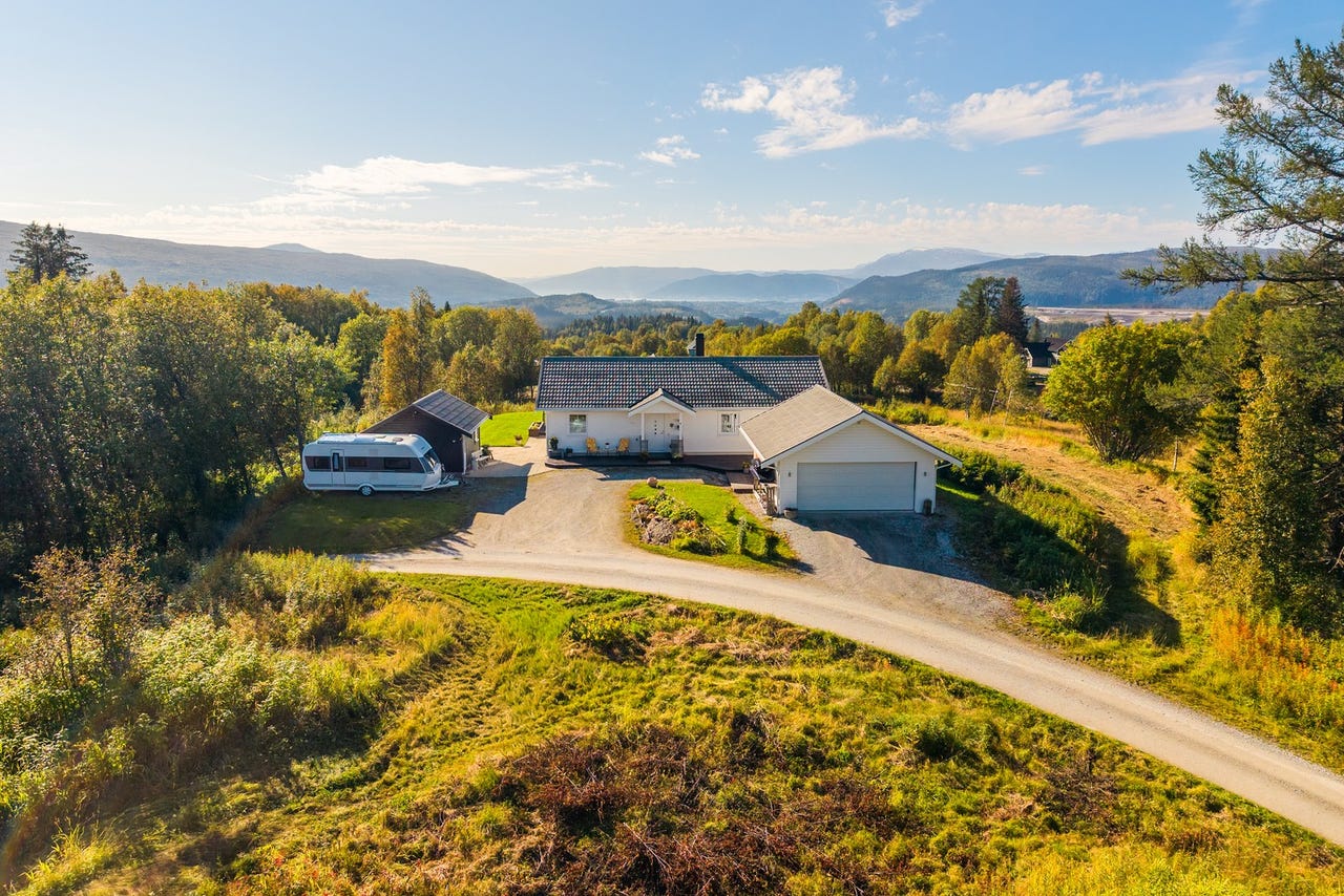 Large property with modern home and extensive views