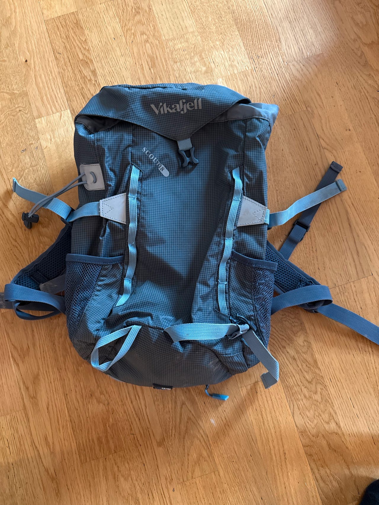 Vikafjell Scout 18l M regntrekk barnehagesekk FINN torget