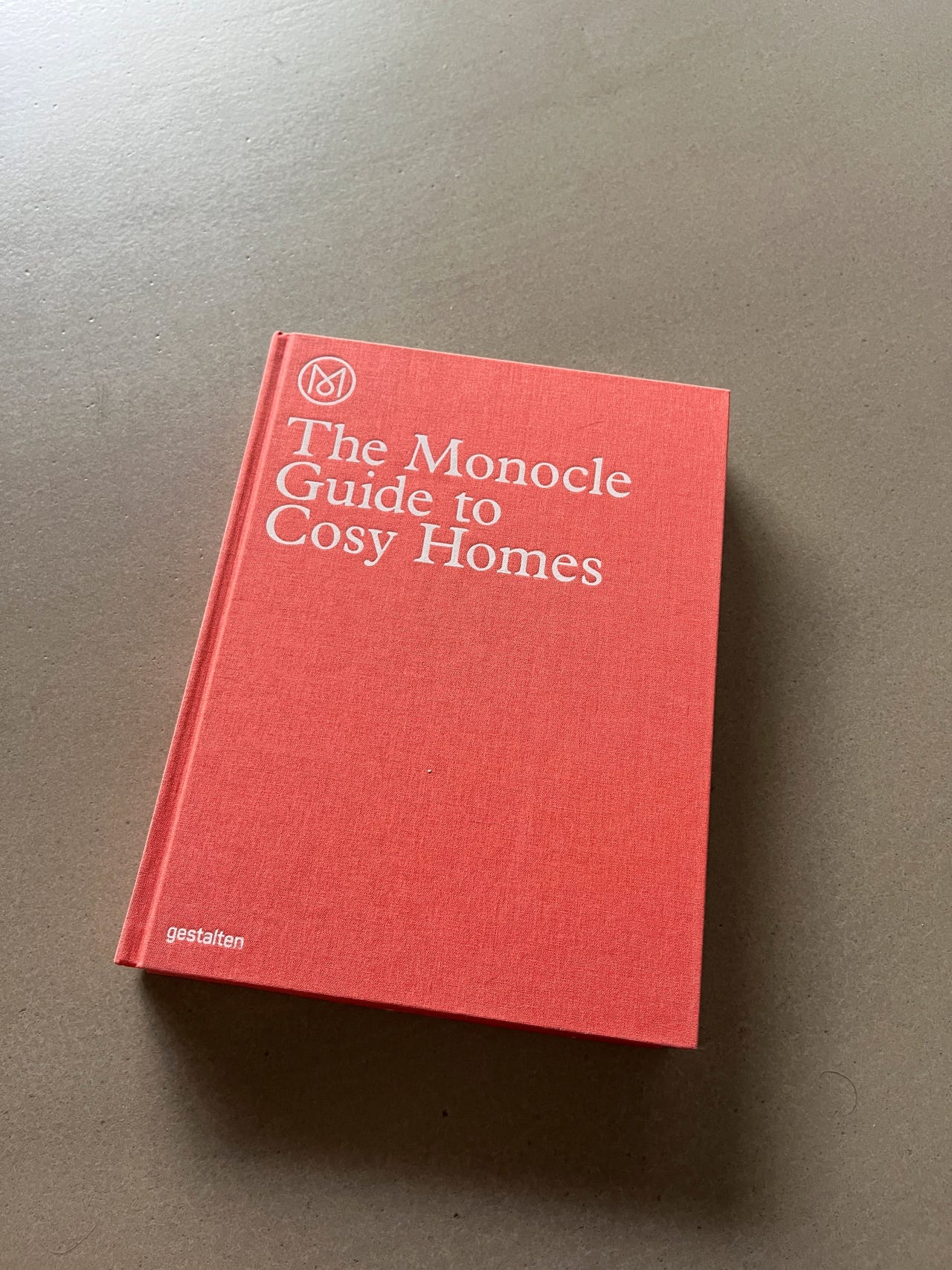 新品未開封 THE MONOCLE GUIDE TO COSY HOMES The Monocle Guide to Cosy Homes: Monocle: 9783899555608