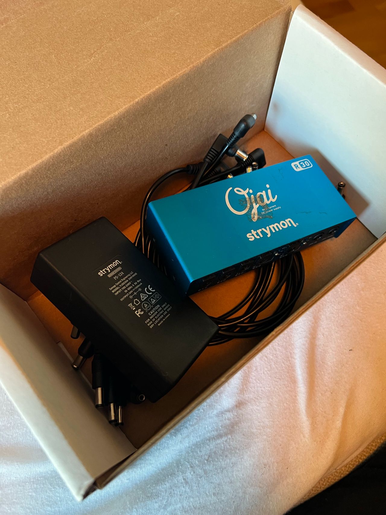 Strymon Ojai R30 Used 美品 Ojai R30 Low Profile Pedal Power Supply - Strymon