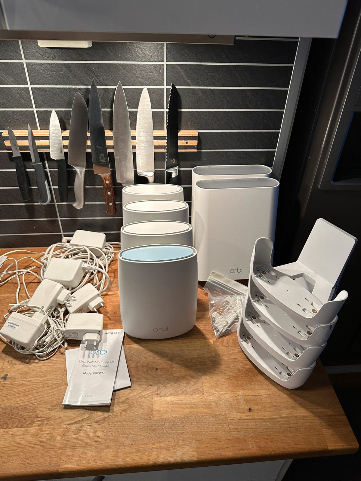 Netgear Orbi RB50 AC3000 mesh nettverk Tri-band | FINN-torget