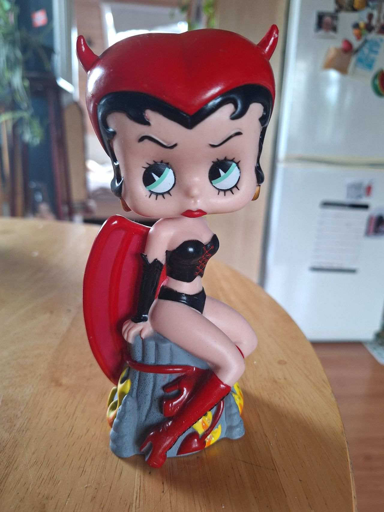 BETTY BOOP WACKY WOBBLER  DEVIL　FUNKO Funko Wacky Wobbler Betty Boop - Lil Devil | FINN-torget