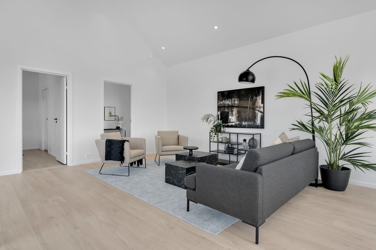 Image #3 Søgne/ Åros - Moderne og innholdsrik enebolig. Oppgradert inne og ute.
