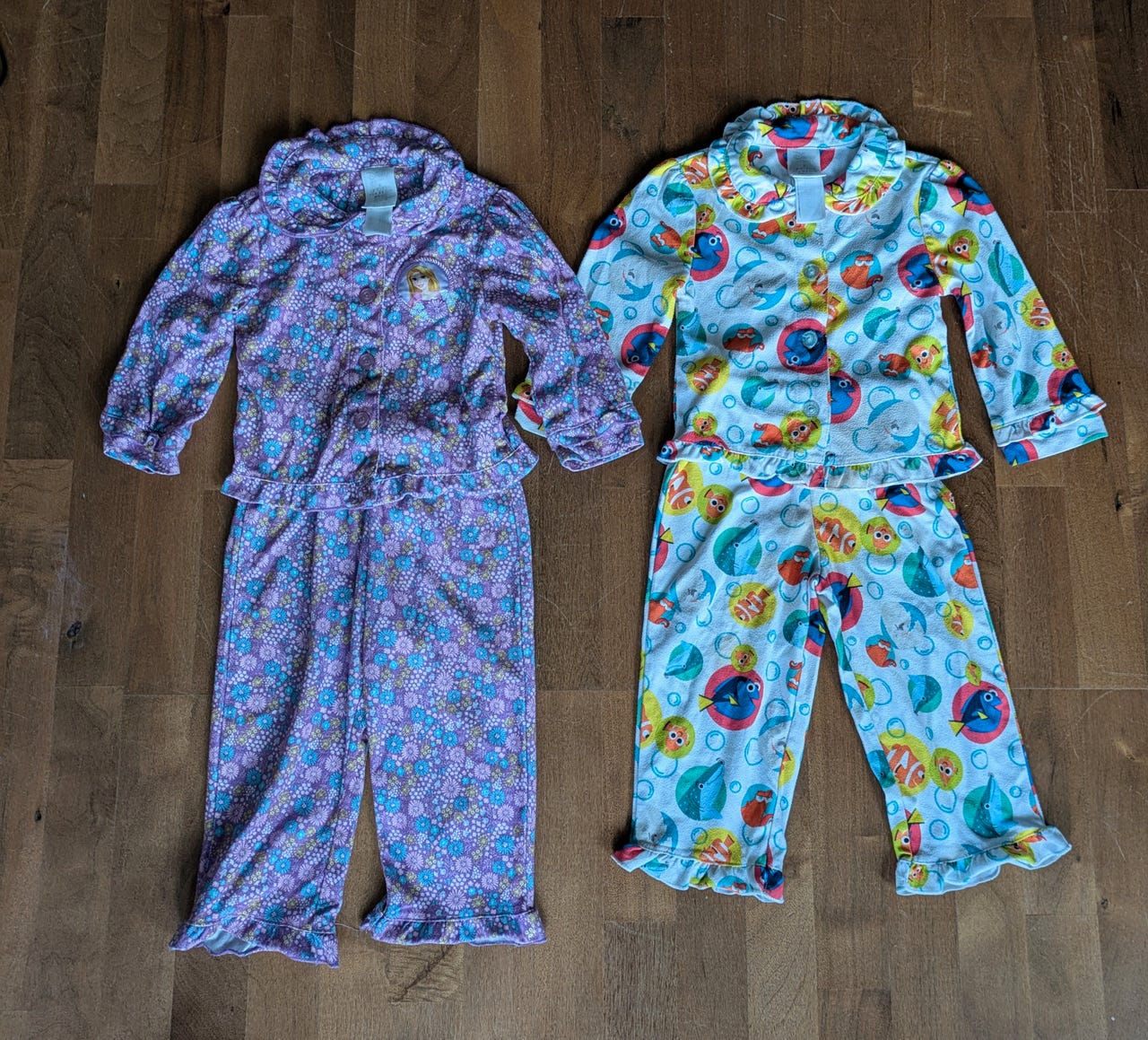 Disney pyjamas str 2 år | FINN-torget