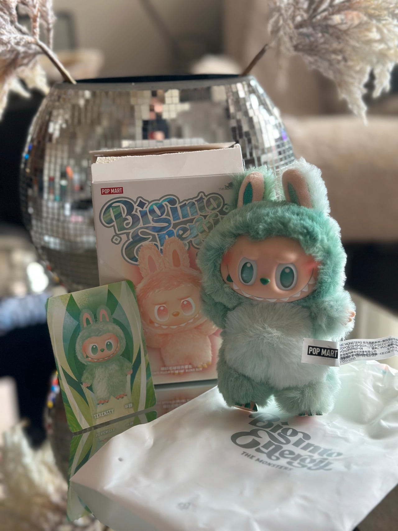 LABUBU- BIG INTO ENERGY 💚 Serenity | FINN-torget