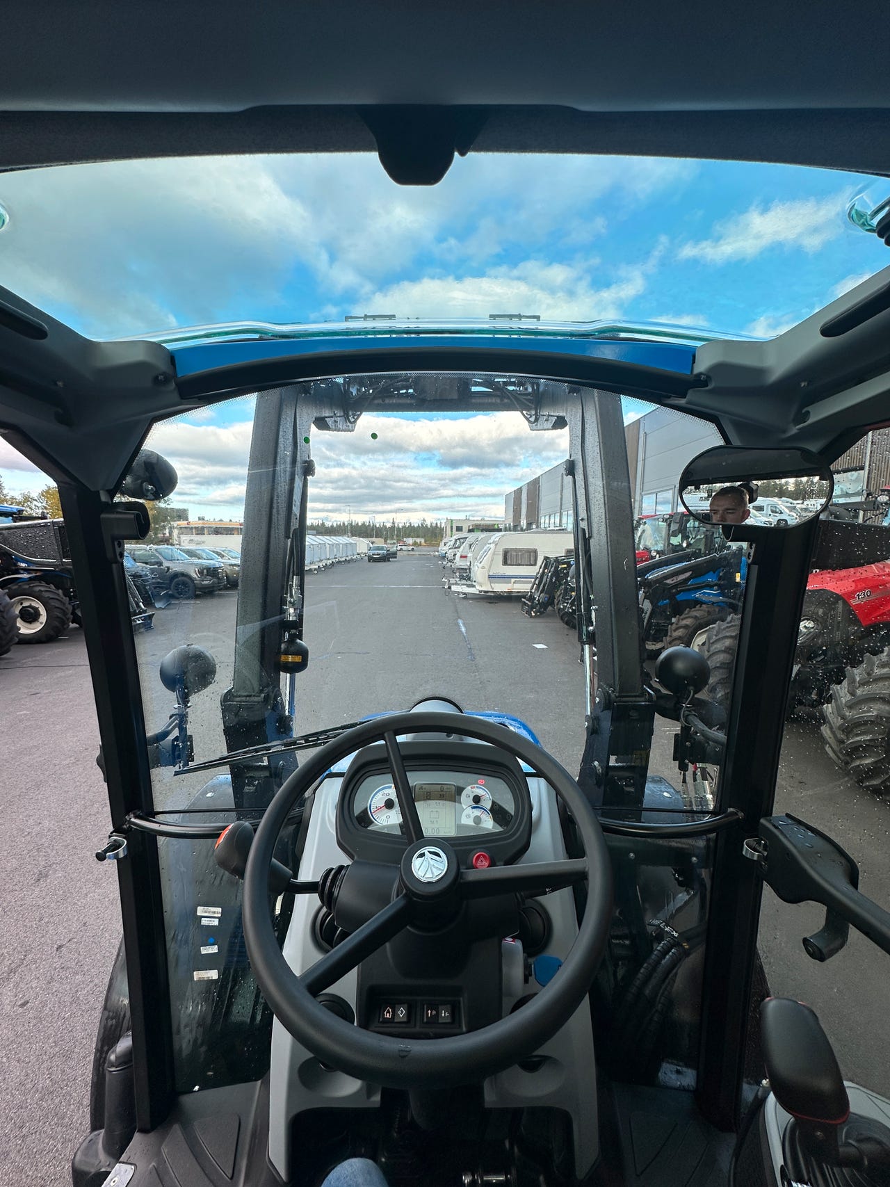 561b5c5a-8f32-43f7-b58f-72b546b9bb1f