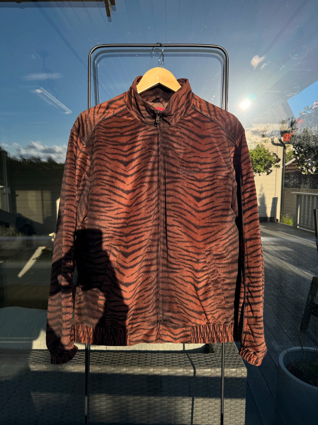 Supreme Tiger Stripe Track Jacket (Medium) | FINN-torget