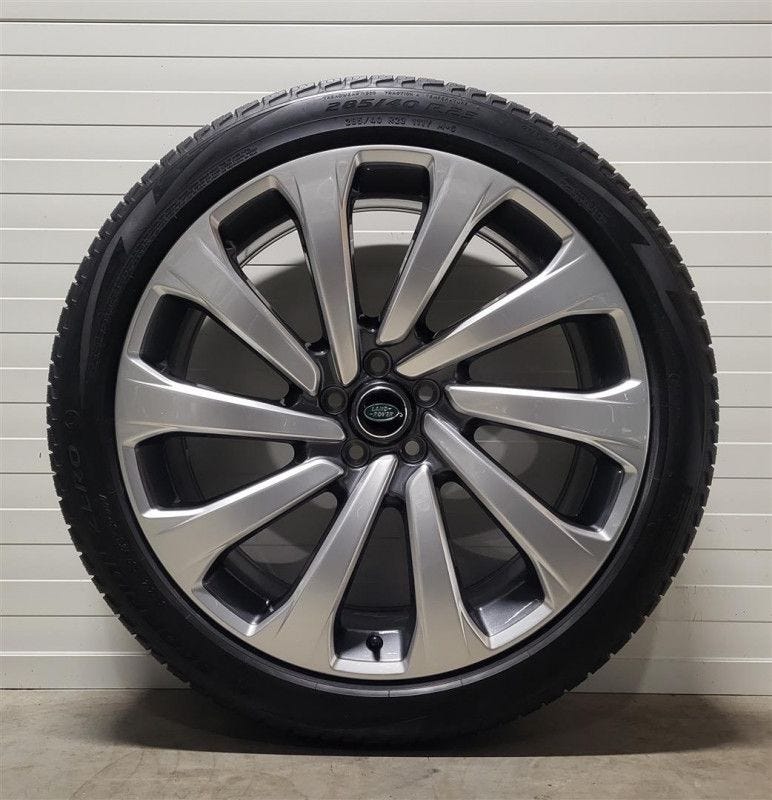Originale Range Rover Autobiography R23 felger med sommerdekk | FINN-torget