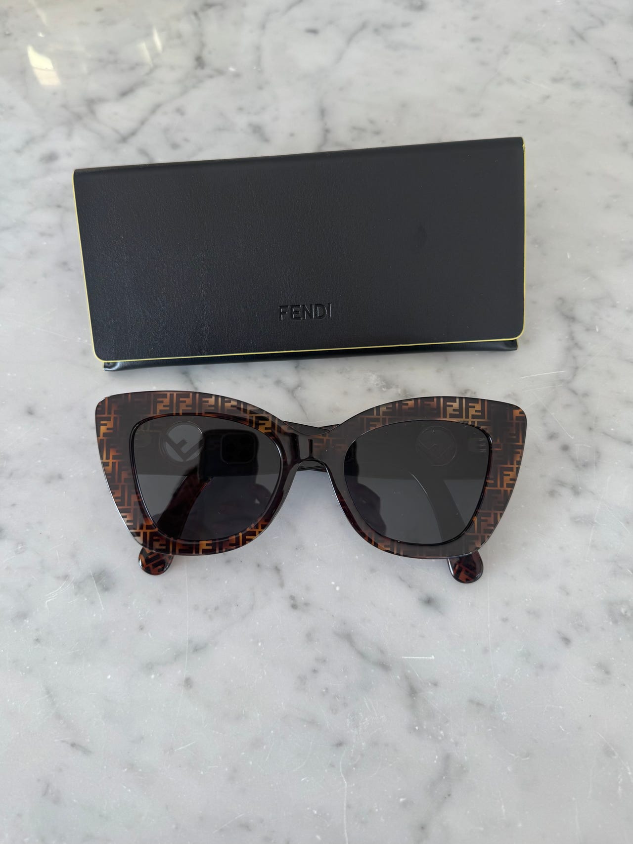 Fendi Havana Cat Eye Solbriller FINN-torget