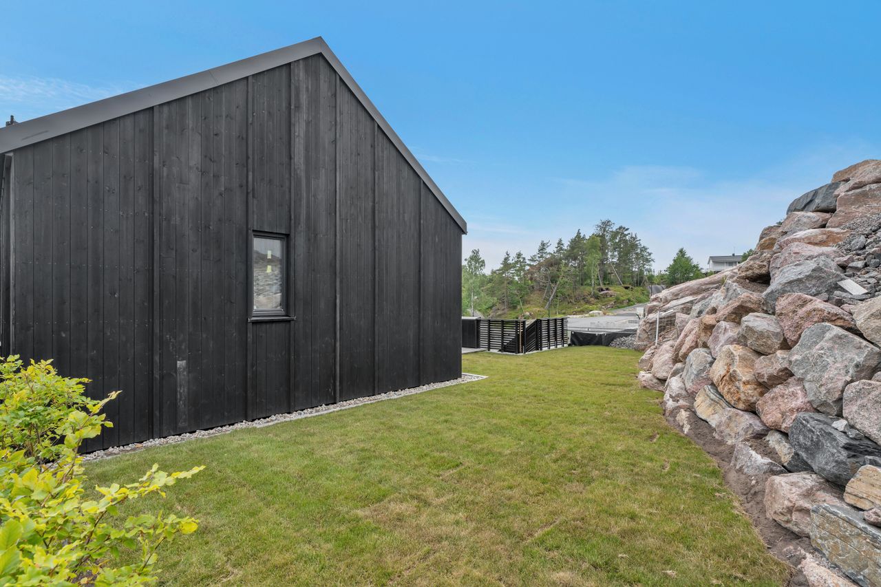 Image #19 Søgne/ Åros - Moderne og innholdsrik enebolig. Oppgradert inne og ute.