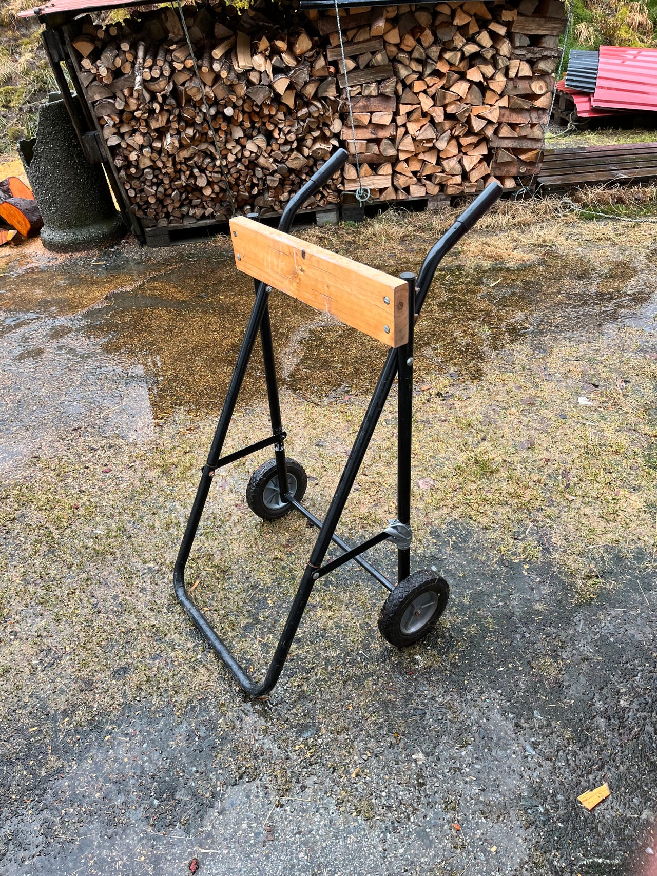 TRALLE TIL BÅTMOTOR SELGES | FINN-torget