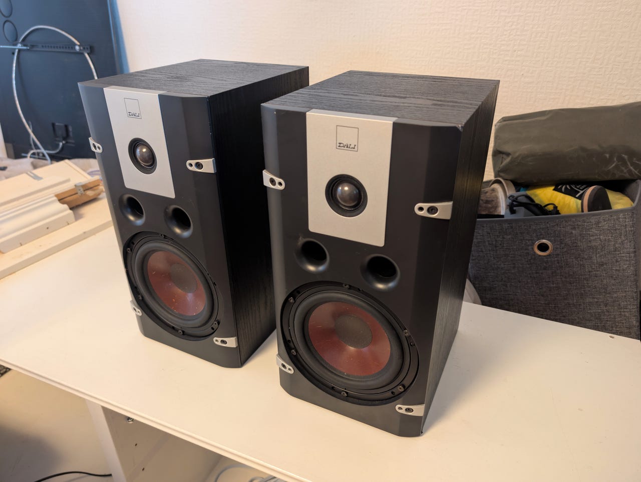 ACUSTICHE テレビ・オーディオ・カメラ DALI LEKTOR 3