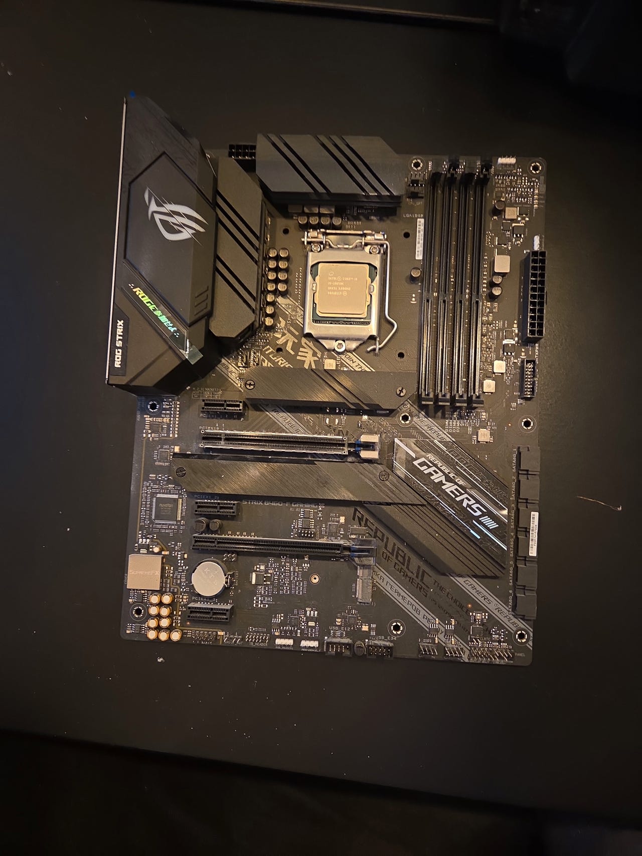 strix-6460-f-med-i9-10850k-cpu-finn-torget