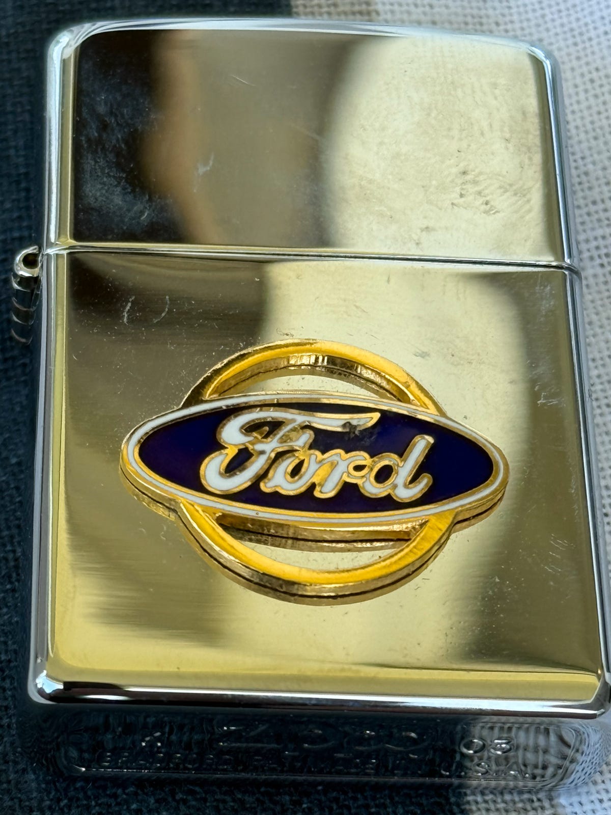 Original Zippo med Ford-emblem, IKKE gravert | FINN-torget