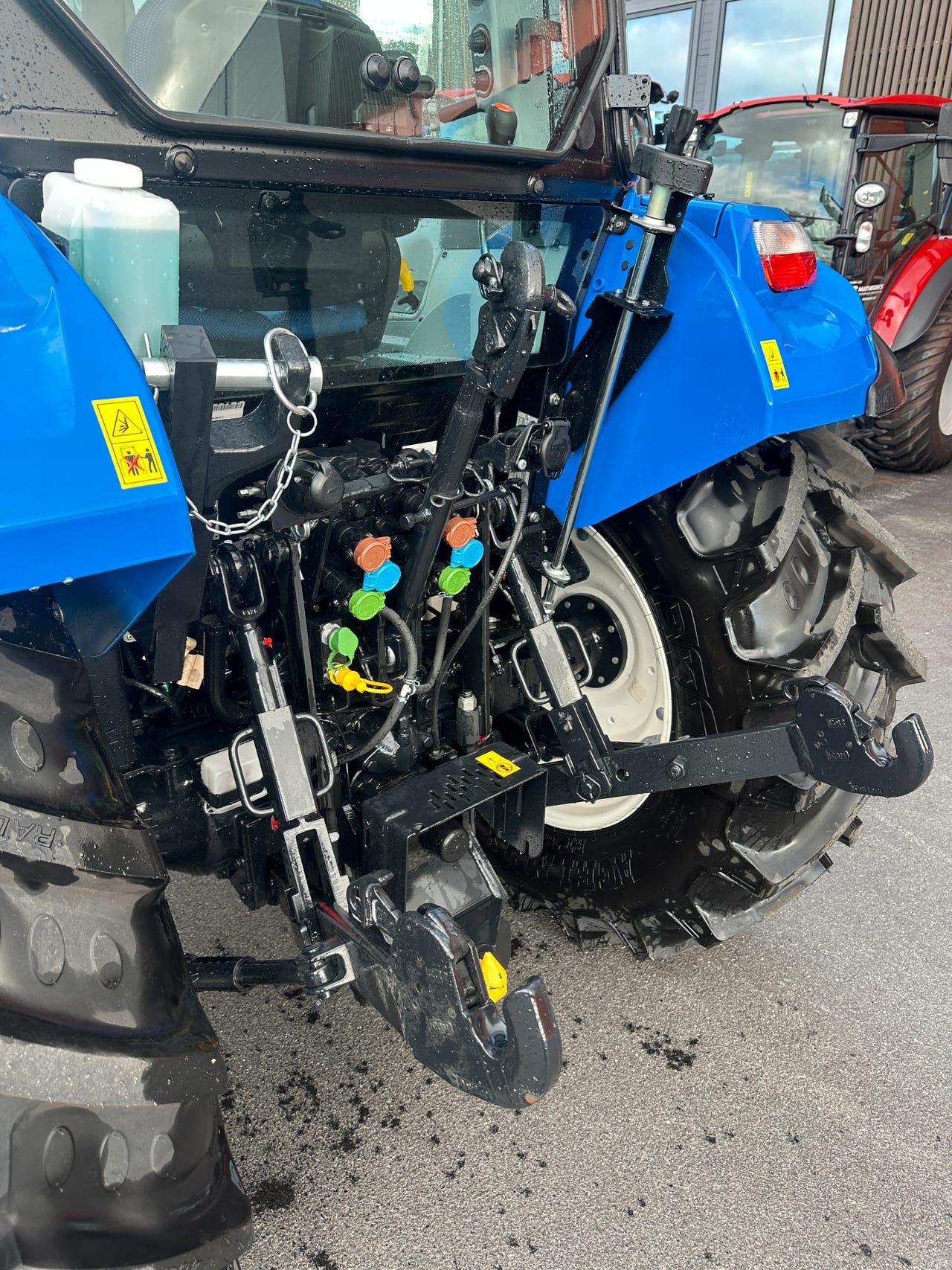 8e8ce234-5b4e-4f0a-a327-09a46276c09e