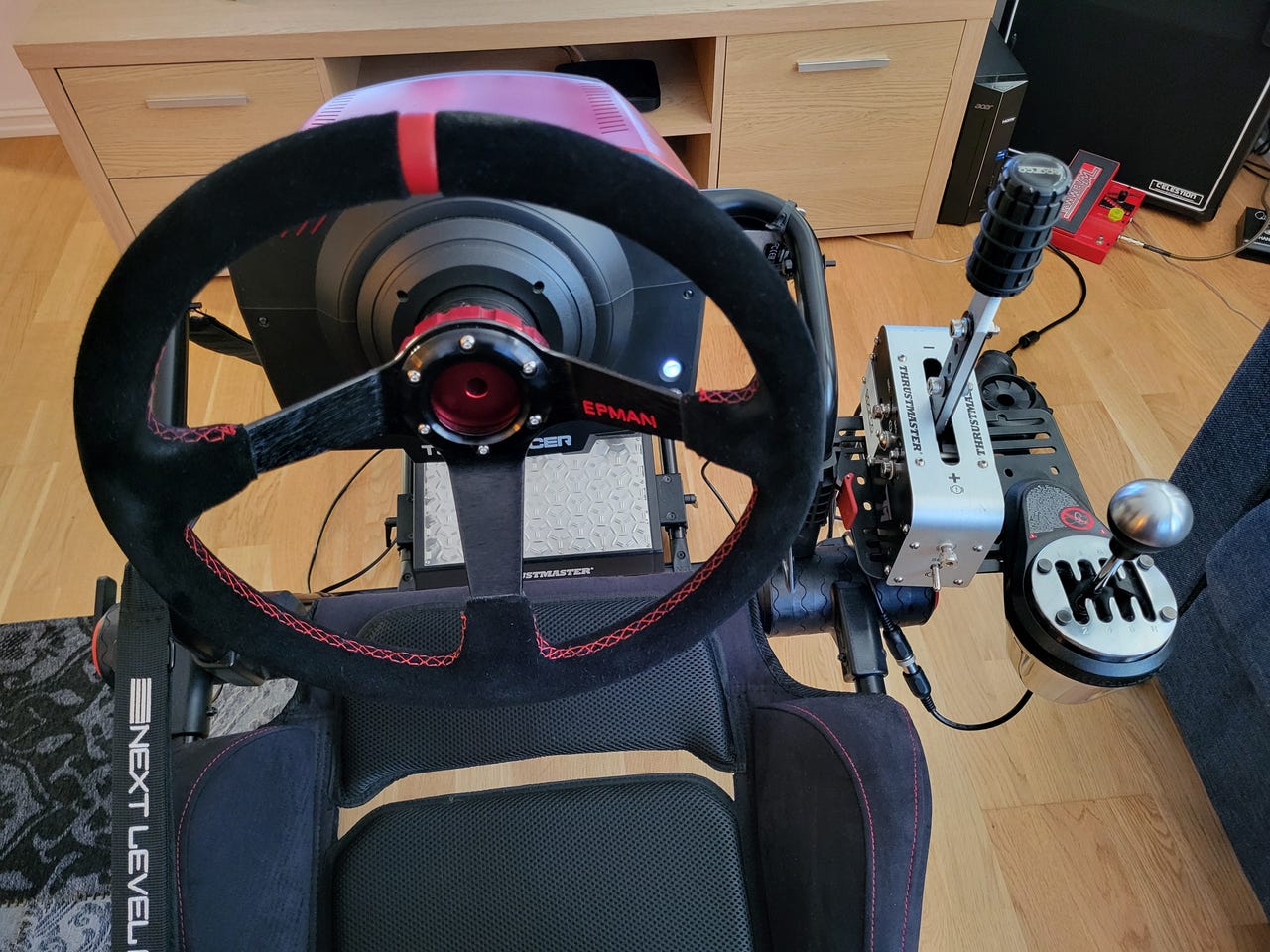 Thrustmaster Simrig til PC/Xbox (Race/Rally/Drift) | FINN-torget
